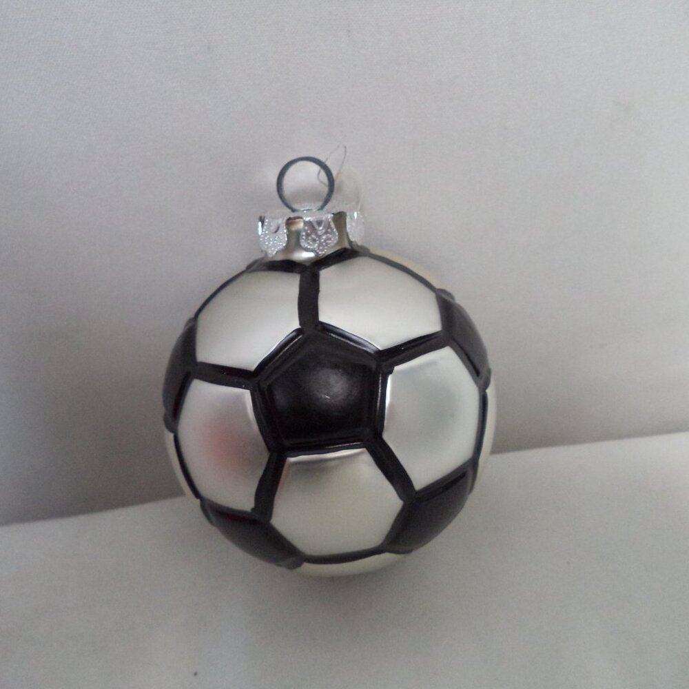 Masters on Silk Krebs Christmas Soccer Ball Ornament glass hand painted NEW NIB - Picture 4 of 6